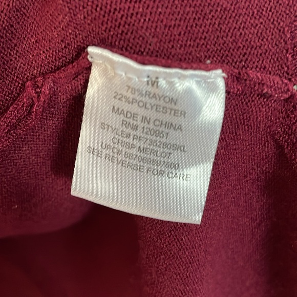 Pink Republic maroon red long sleeve cardigan w/ pockets & side detail size M - Picture 4 of 12
